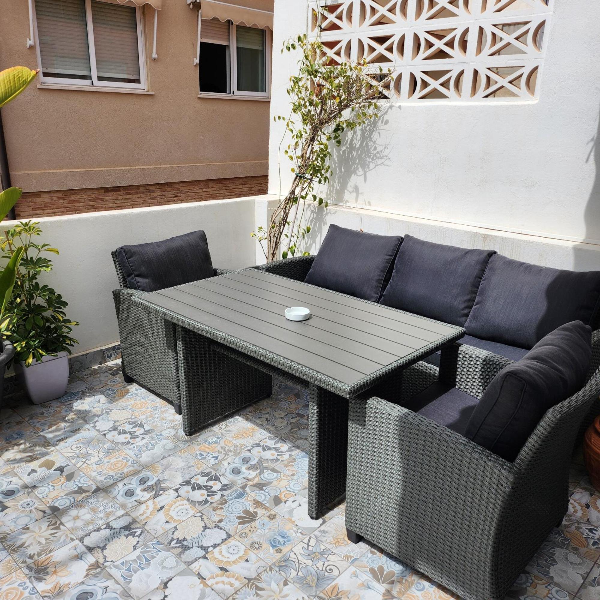 Boomerang Apartment