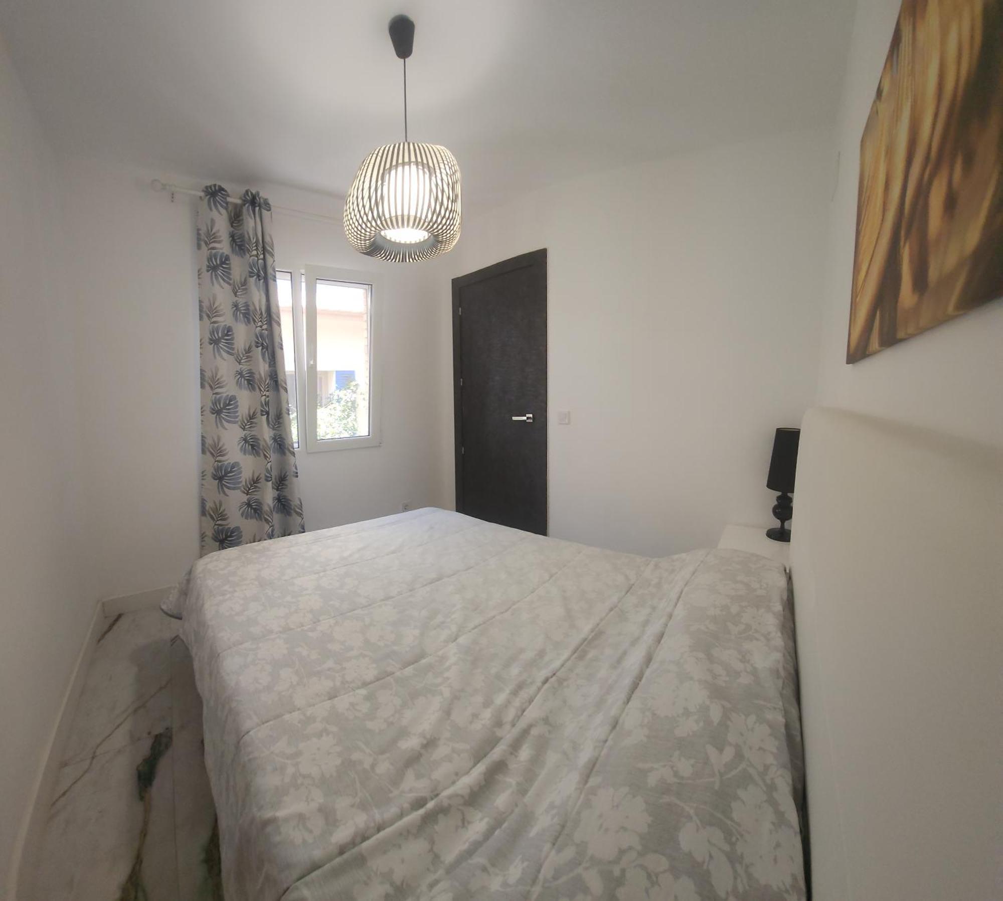 Apartment Boomerang *